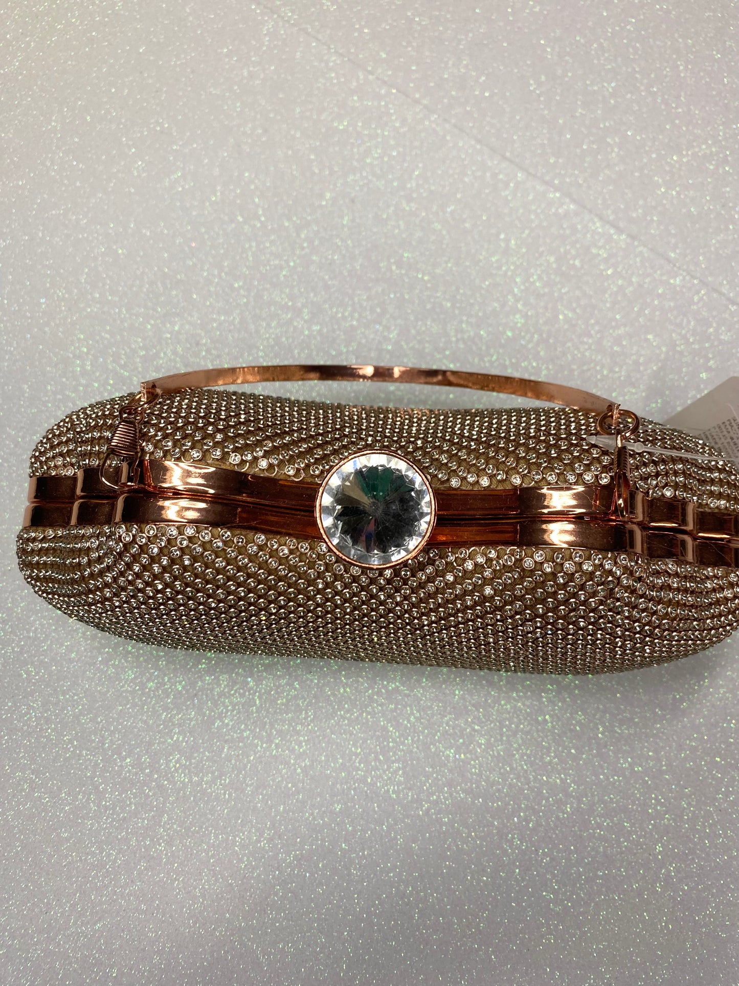 Clutch Clematide