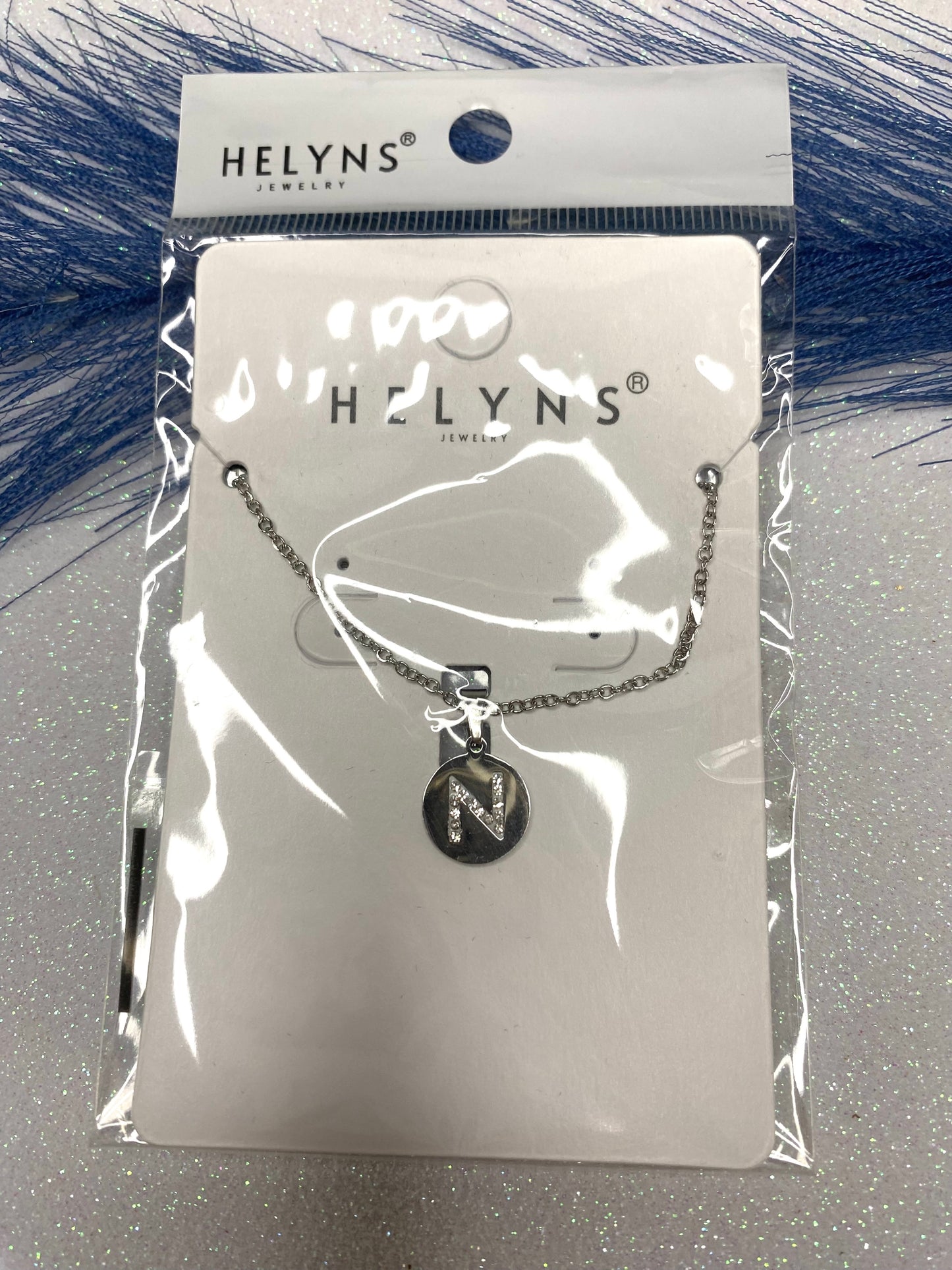 Collana con iniziale
